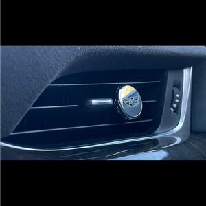 Cadillac inspired vent clip accessories(2)